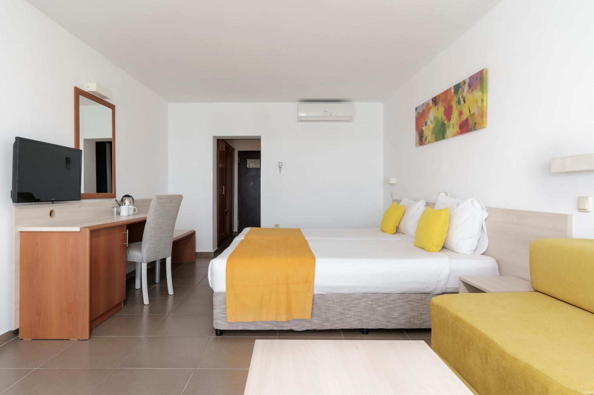 Aluasun Helios Beach 奥布佐尔 外观 照片